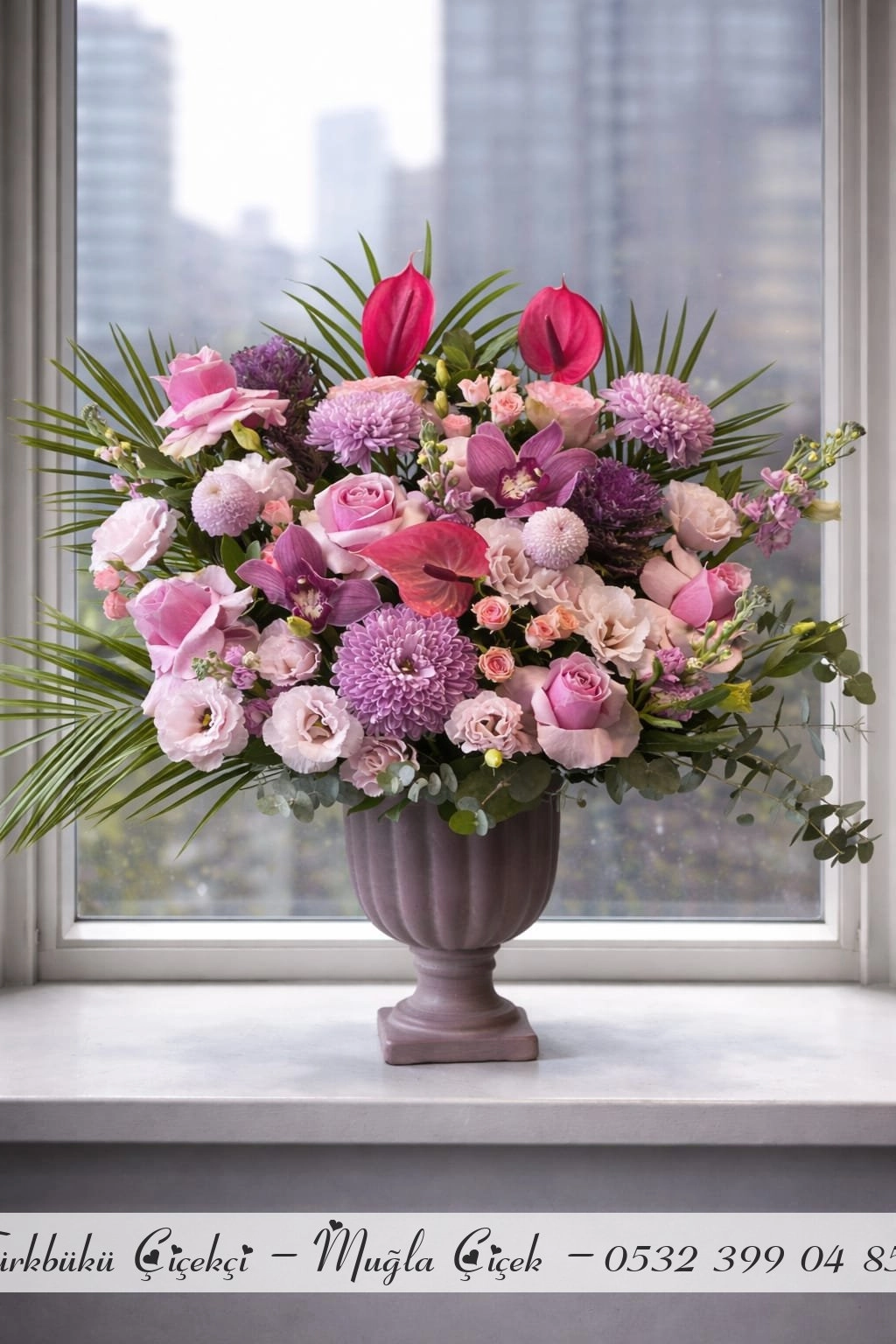 Lila Pembe Tonlarda Aranjman 